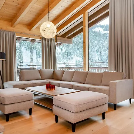 פארק נופש Alpine Estate - *